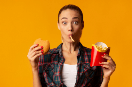 צ'יט מיל (CHEAT MEAL)